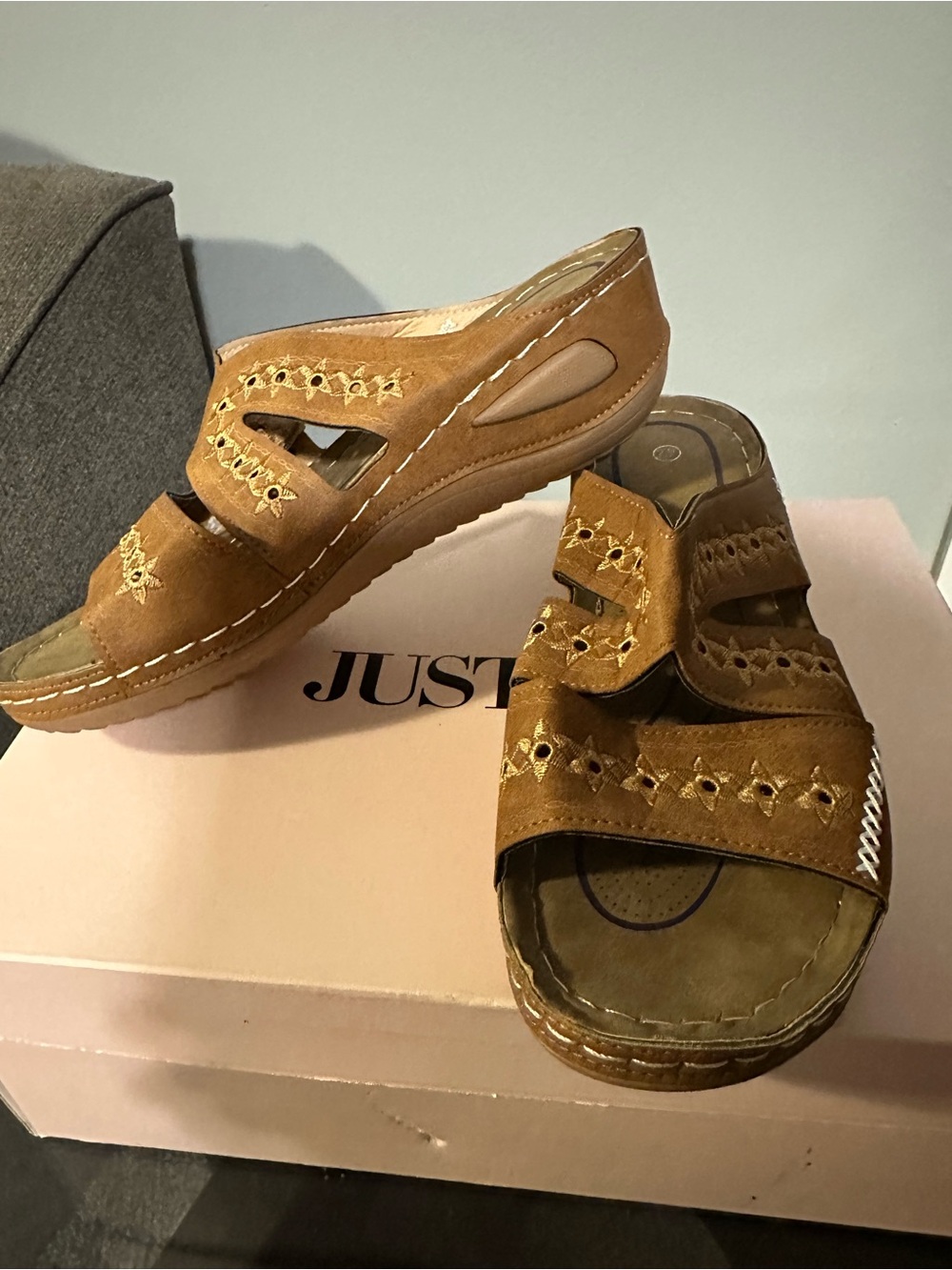 Women’s Brown Suede Comfort Slide Sandals